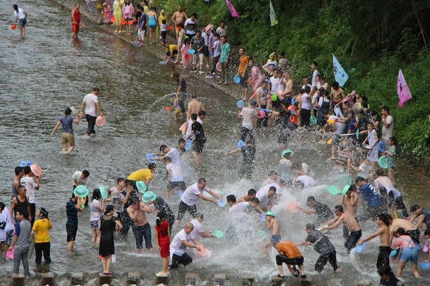 Songkran festival meaning and traditions