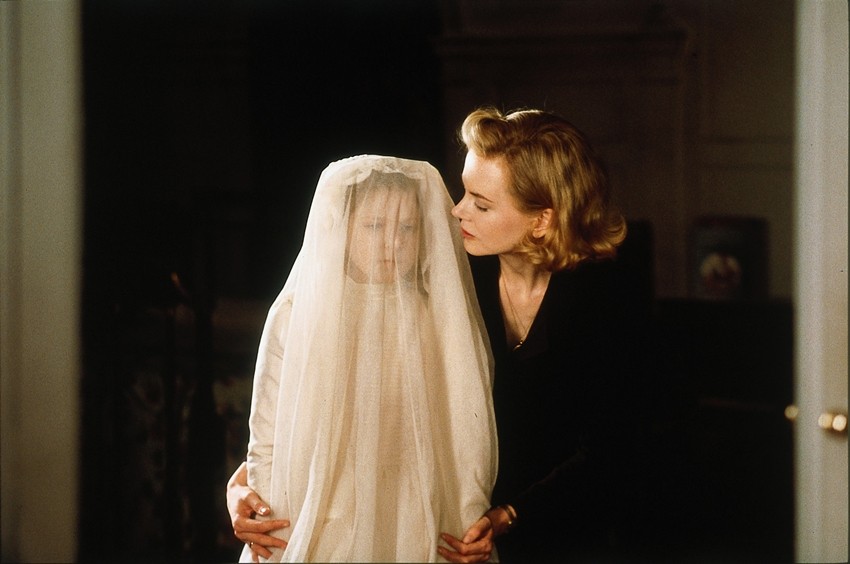 THE OTHERS (2001)