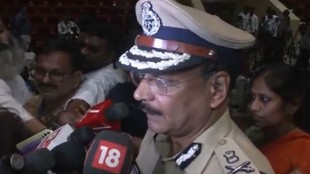Telangana DGP Shivadhar Reddy, Tippiri Tirupati surrender, Ganapathy Maoist, devuji surrender,