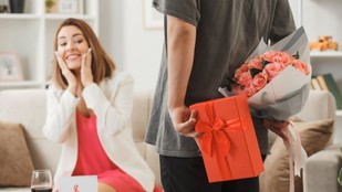 Valentine Day gift idea | best valentine gift for my girlfriend | valentine gift for husband wife