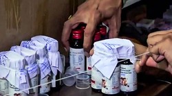 योगी ने अखिलेश यादव के साथ दिखाई थी जिस शख्स की तस्वीर, कफ सिरप मामले में पुलिस ने उसे किया गिरफ्तार