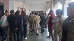 EXPLAINED: गिरफ्तारी बनी सियासी संग्राम की वजह, दो राज्यों की पुलिस भिड़ी, जानें घटनाक्रम और प्रक्रिया