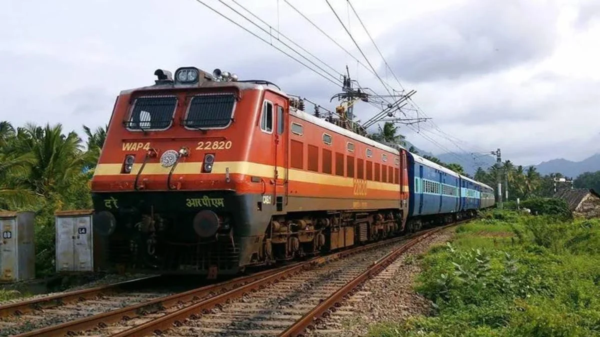 indian railways | holi spcecial trains 