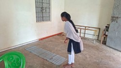 साइकिल से रोज पहुंचती काम पर, बच्चों का कर रही इंतजार… दलित होने के कारण आंगनवाड़ी कुक का सामाजिक बहिष्कार