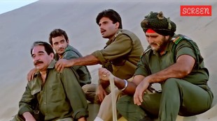 sandeshe aate hai song, Border