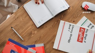 9 Fun and Weird Methods to Speed Up Language Learning