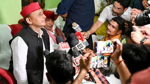 Akhilesh Yadav, Donald Trump News, Iran News
