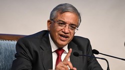 विपक्ष ने शुरू की CEC को हटाने की कवायद, ज्ञानेश कुमार के खिलाफ अविश्वास प्रस्ताव के लिए जुटाए हस्ताक्षर