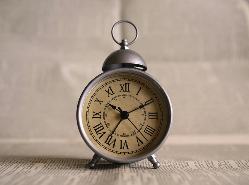 Clockwise direction meaning