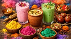 होली सेलिब्रेशन के लिए झटपट बनाएं चार शानदार ड्रिंक्स