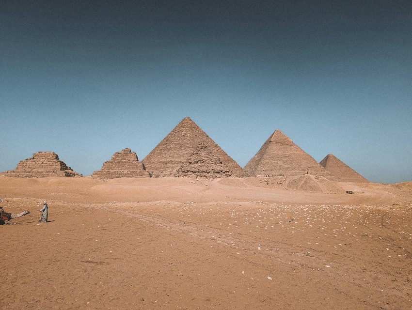GREAT PYRAMID OF GIZA