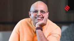 गौर गोपाल दास से जाने जीवन के तीन सबसे बड़े दुश्मन, खुश रहने के लिए नजरअंदाज करना जरूरी