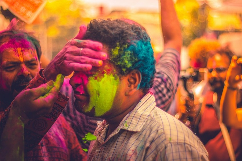 Home remedies for Holi colours