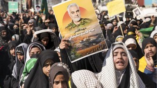 Kashmir Shia protests, West Asia conflict protests Kashmir, Curbs imposed in Kashmir, Shia dominated areas protests Kashmir, Magam Kashmir Shia protests,