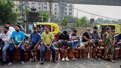 LPG की कमी से IT सेक्टर में भी हलचल, HCLTech ने दिया वर्क फ्रॉम होम का ऑप्शन, Infosys के कैंपस में फूड सर्विस प्रभावित