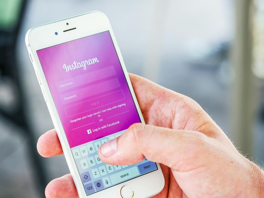 Mobile security risks