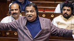 दिल्ली से मुंबई अब सिर्फ 12 घंटे में, नितिन गडकरी ने राज्यसभा में दी नए ‘ग्रीन एक्सप्रेसवे’ की जानकारी