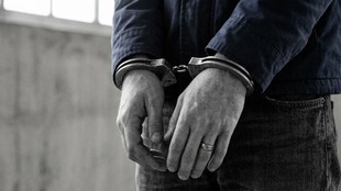 Honeytrap and Blackmail Racket Busted Three Arrested Including Couple Accused of Extorting 50 Lakhs rupees