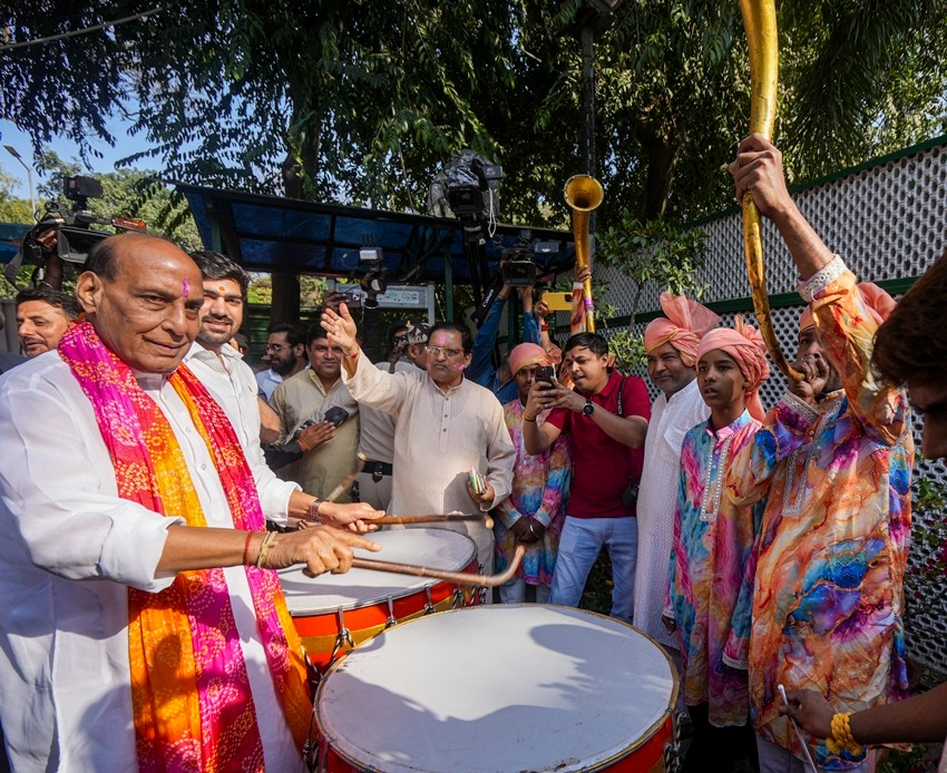Rajnath Singh on Holi festival in Delhi