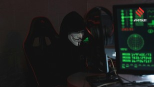 SIM Swap Scams Explained How Hackers Take Over Your Digital Life