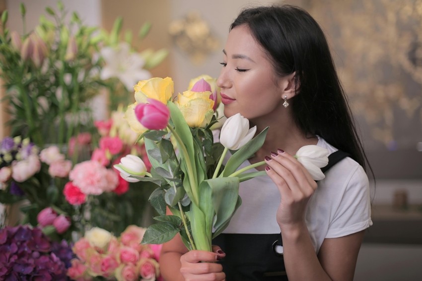 Scents That Quietly Influence Your Brain and Behavior