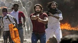 दिल्ली दंगों में पुलिसकर्मी पर बंदूक तानने वाले शाहरुख पठान को अदालत ने नहीं दी जमानत