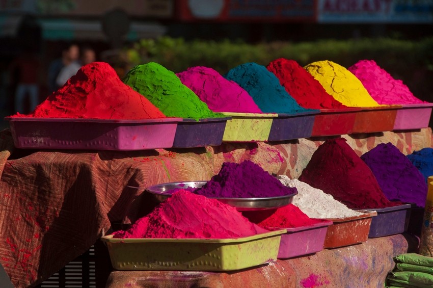 Skin-safe Holi colors