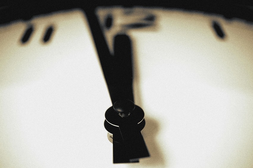 Sundial and timekeeping