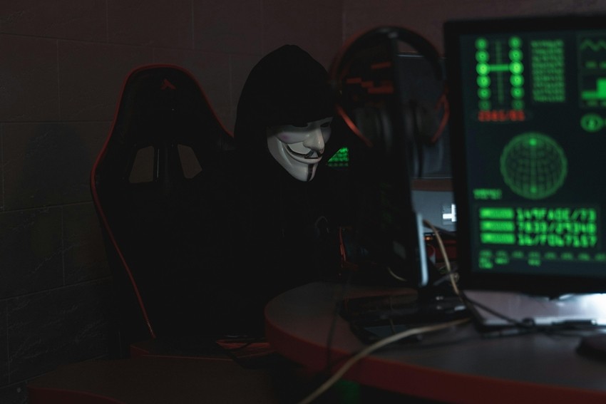 WhatsApp hacking