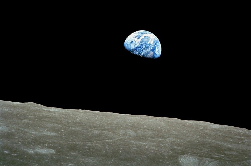 Why humans have nदt reached Mars