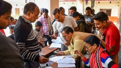 मतुआ वोट बैंक पर TMC-BJP में टकराव, मतदाता सूची से नाम हटने पर गरमाई सियासत