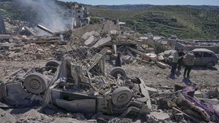 Mojtaba Khamenei,Iran Israel Conflict, Kuwait airport,