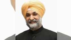 तरणजीत सिंह संधू कौन हैं, जिन्हें सौंपी गई है दिल्ली के उपराज्यपाल की जिम्मेदारी