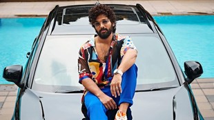 Allu Arjun Car Collection, Allu Arjun Cars, Allu Arjun Birthday Special, Rolls Royce Cullinan India, Celebrity Car Collection India