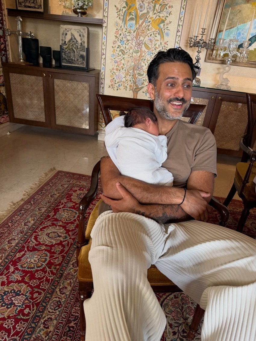 Anand Ahuja family