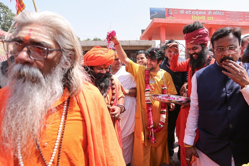 Dhirendra Krishna Shastri