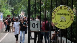 DU Admission 2026: डीयू में मई के तीसरे हफ्ते में शुरू हो सकता है एडमिशन प्रोसेस, सीयूईटी एग्जाम की डेट से शेड्यूल होगा फाइनल