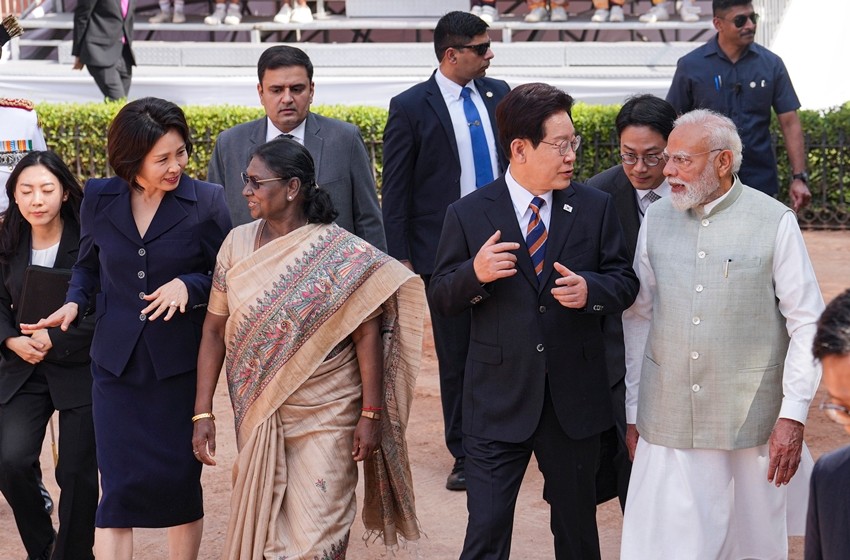 Rashtrapati Bhavan Hosts Ceremonial Reception for South Korean Leader