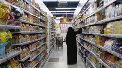 पश्चिम एशिया युद्ध का असर: सप्लाई संकट गहराया, रोजमर्रा का सामान से लेकर कारें तक हुईं महंगी