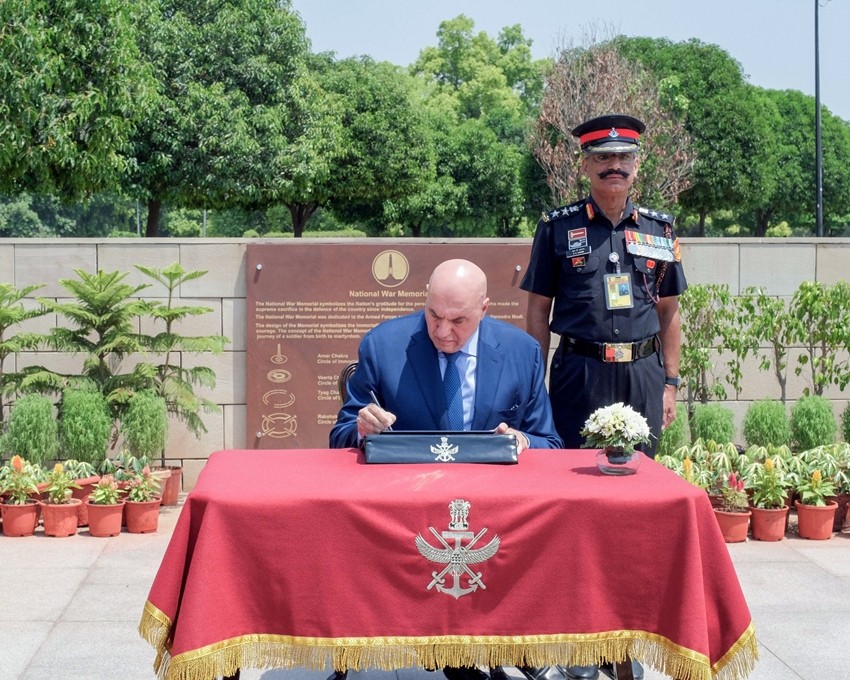 National War Memorial Tribute