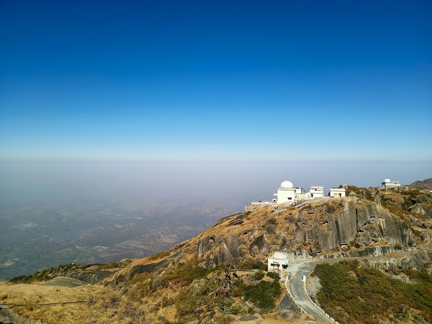 Gurushikhar Oservatory, Mount Abu