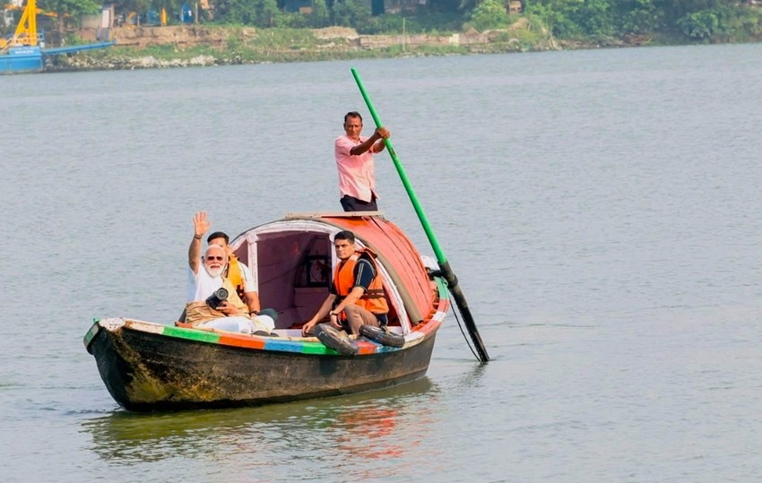 PM Modi Hooghly River boat ride