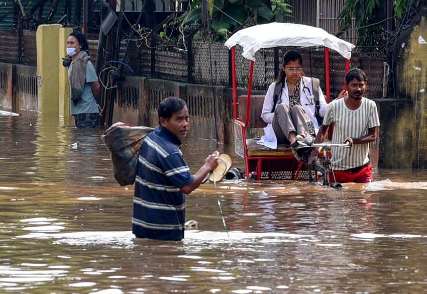Guwahati school closure rain