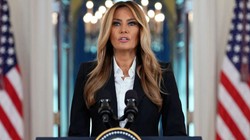 ‘मुझे बदनाम करने की साजिश है…’ मेलानिया ट्रंप ने यौन अपराधों के दोषी एप्स्टीन से रिश्तों के आरोपों को बताया झूठा