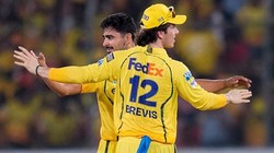 IPL 2026: मुंबई इंडियंस के खिलाफ मैच से पहले मुकेश चौधरी की माता का निधन, चेन्नई के लिए ले चुके हैं 19 विकेट