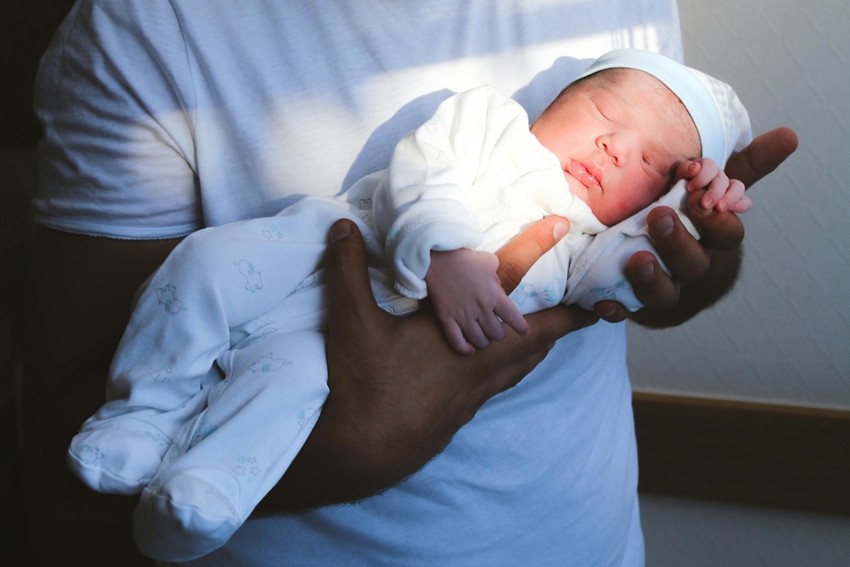 NEWBORNS HAVE MORE BONES THAN ADULTS