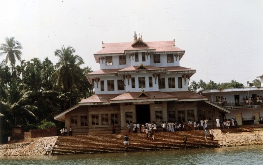Parassinikadavu Muthappan Temple