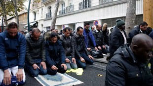 France Muslim event ban, Paris security alert