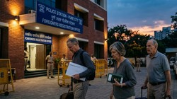 पुणे: तीन अमेरिकी नागरिकों को पुलिस ने ‘भारत छोड़ो नोटिस’ किया जारी, ईसाई धर्म के प्रचार का आरोप