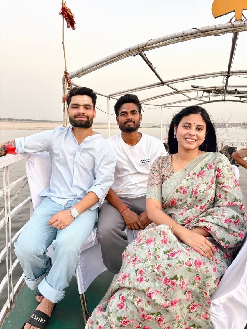 Rinku Singh and Priya Saroj Offer Prayers at Kashi Vishwanath